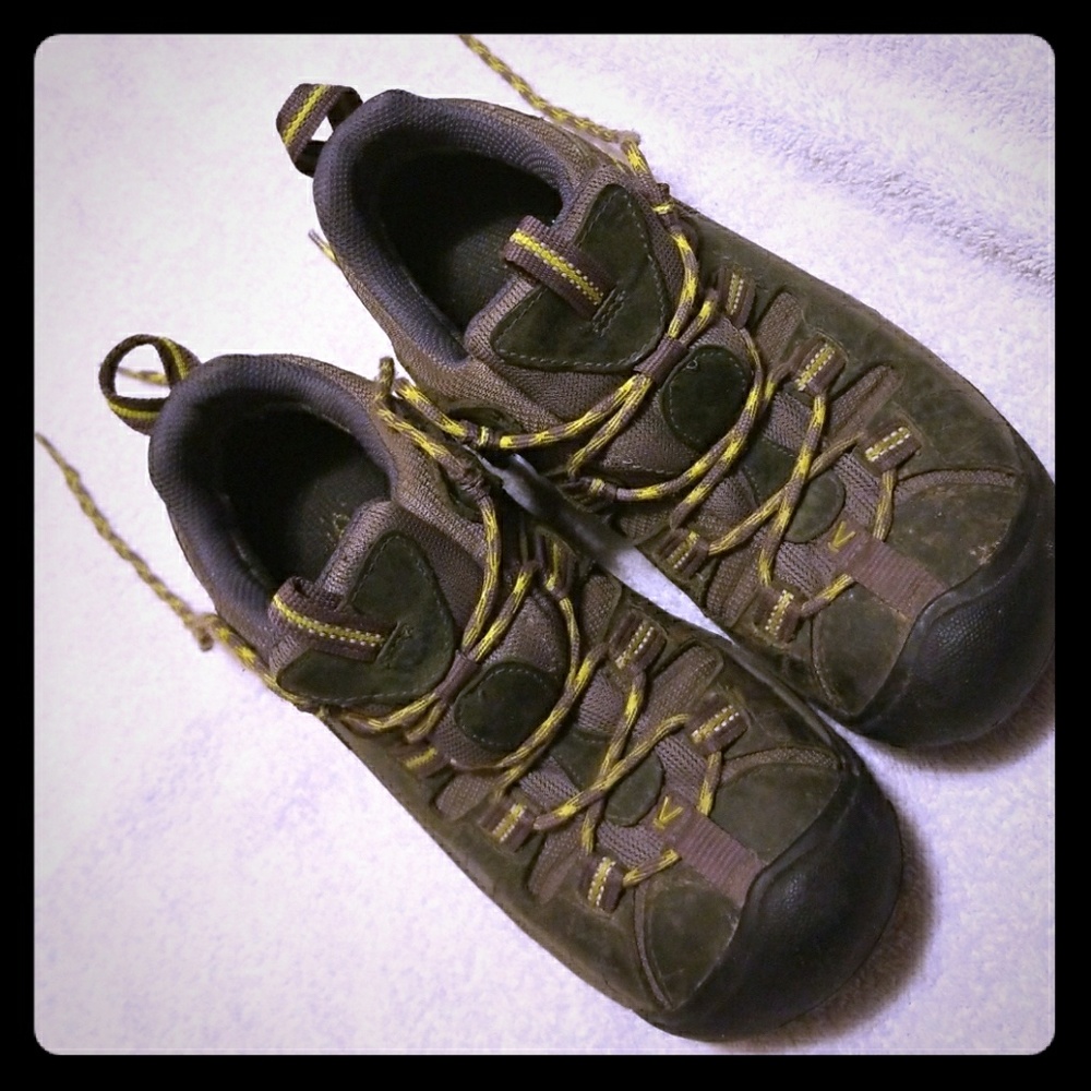 Keen targhee womens hiking shoes